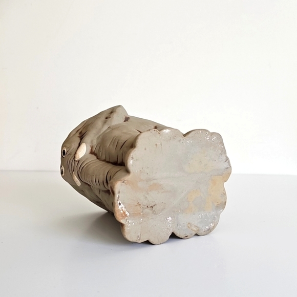 Vintage Ceramic Elephant Grey Planter Pottery Succulent Whimsical Pot - Picture 5 of 11